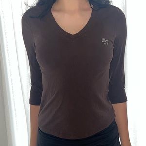 Cute y2k Tommy Hilfiger 3/4 sleeve top with brand intitals in rhinestone